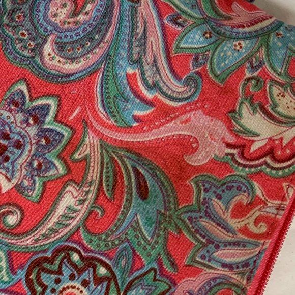 Wristlet/Wallet Bundle - Picture 4 of 12